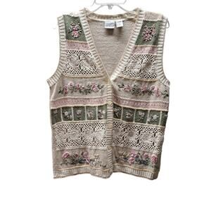Carolina Colors Granny/Cottagecore Embroidered Floral Cream Pink Sweater Vest Lg